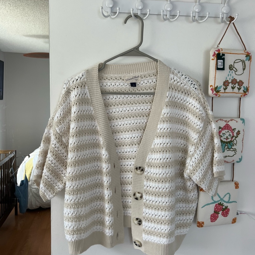UNIVERSAL cardigan - Picture 4 of 11
